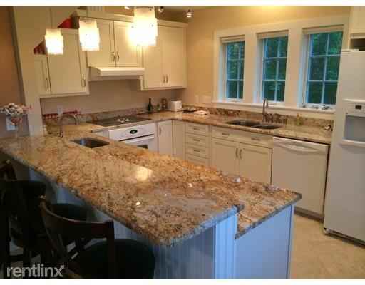 43 Porter St - Photo 2 of 6