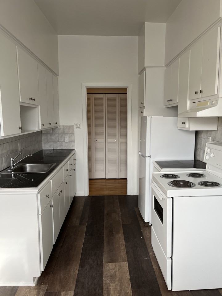 1825 Avenue Cardinal - Photo 2 of 5