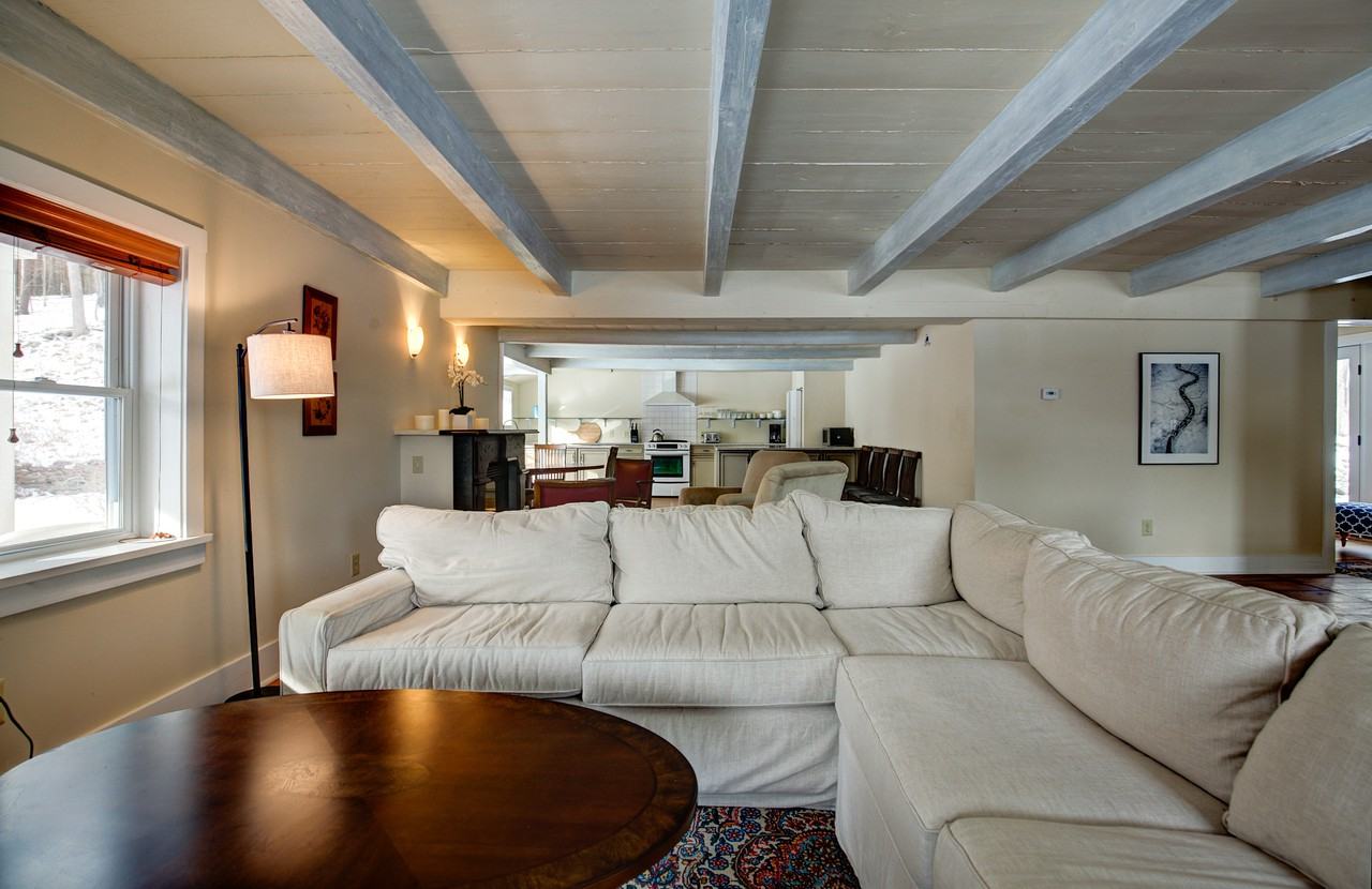 264 Tinker Street - Photo 2 of 22