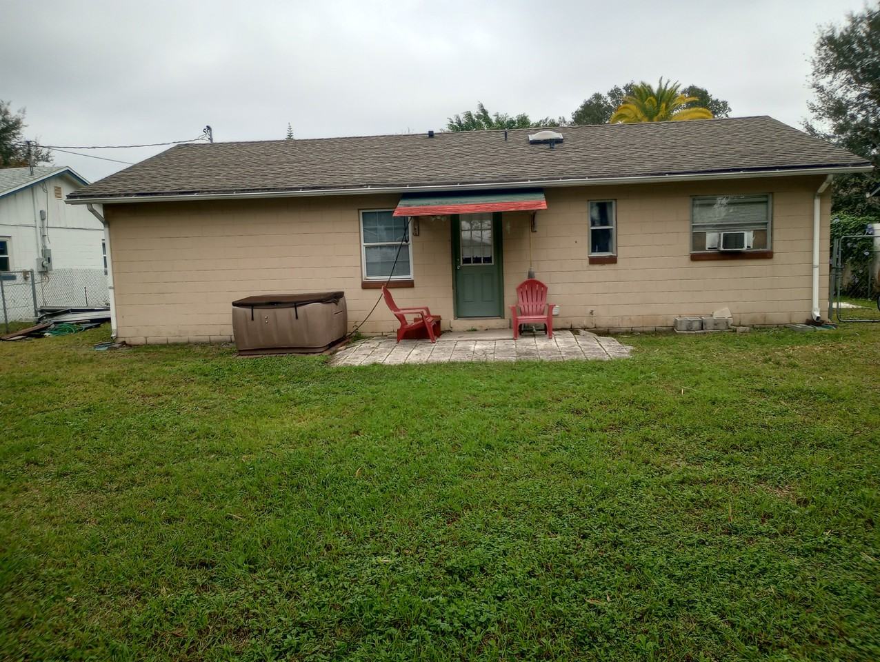 320 Tennessee Avenue - Photo 7 of 14