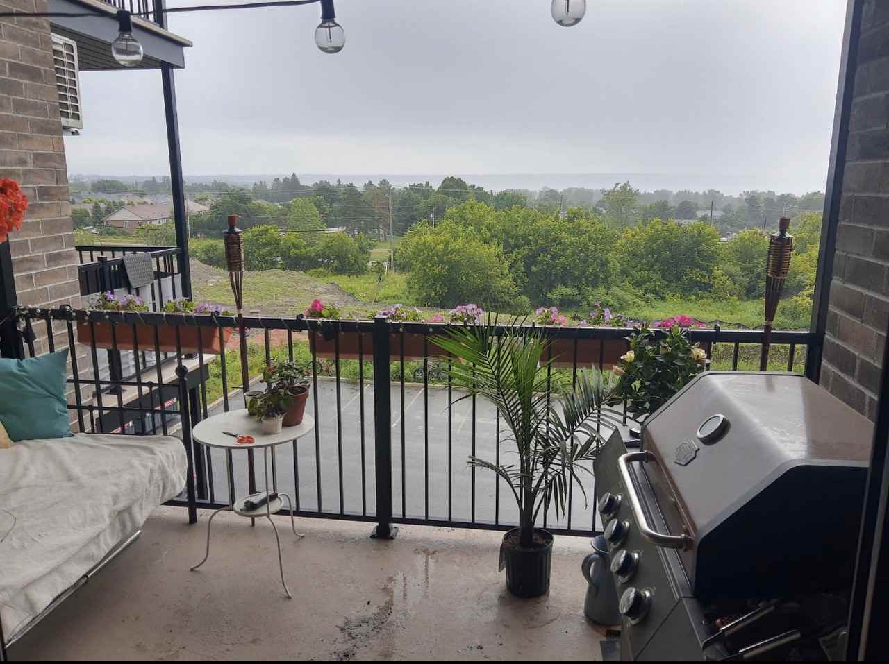 160 Rue de la Fabrique - Photo 3 of 11