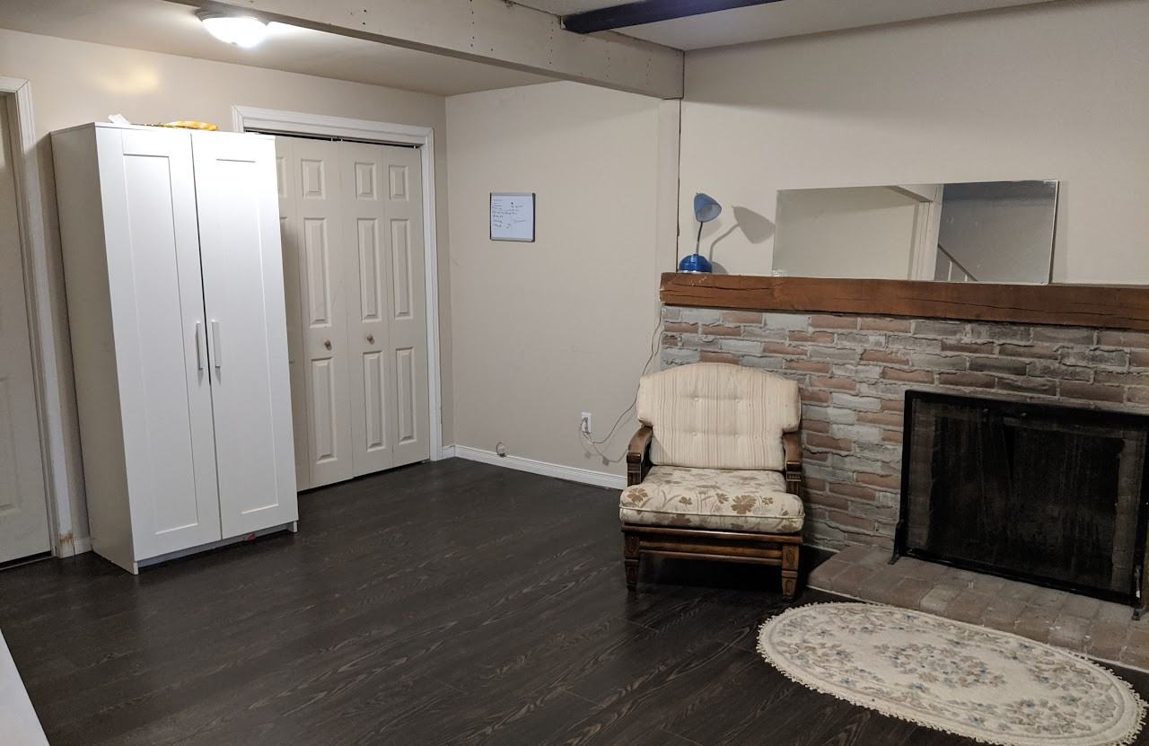 APPLY AT UWCORNER. COM - Photo 7 of 10