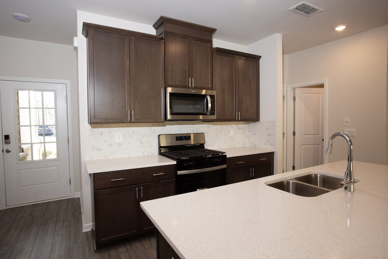 132 Cedar Lane - Photo 3 of 24