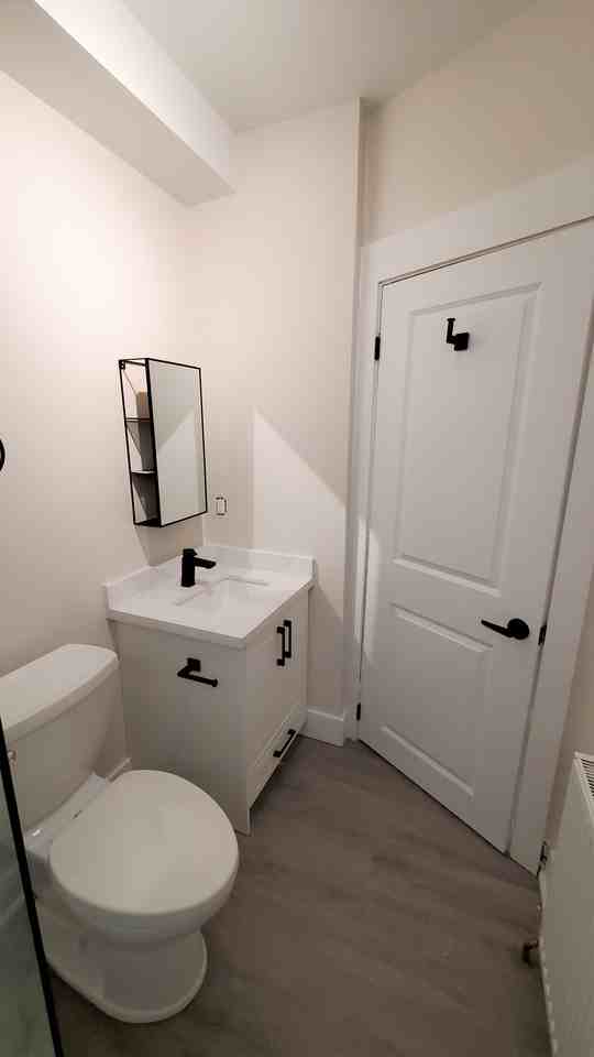 122 Danforth Avenue #1 - Photo 3 of 10