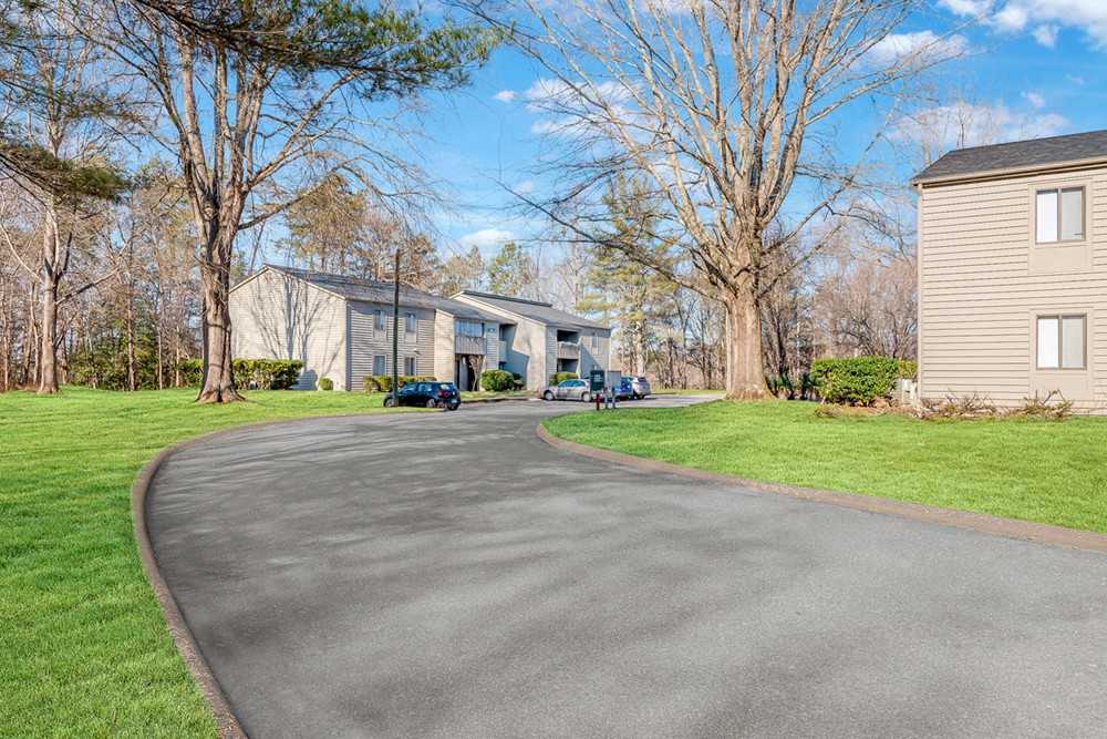 Cedar Hills Apartments and Townhomes - Photo 7 of 32