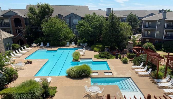 5300 W Memorial Rd - Photo 4 of 17