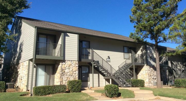 3016 Southwest 89th Street - Photo 7 of 15