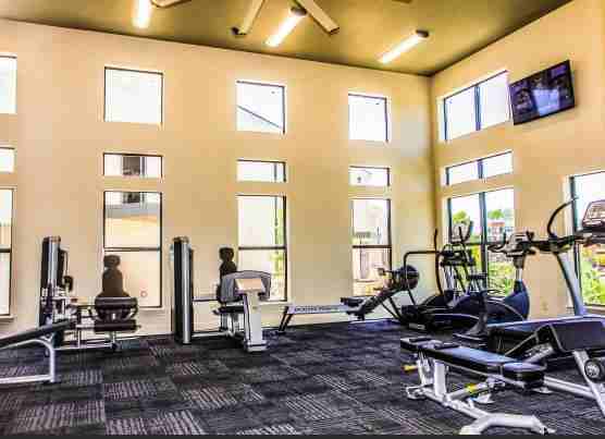 8336 S Lewis Ave - Photo 7 of 19