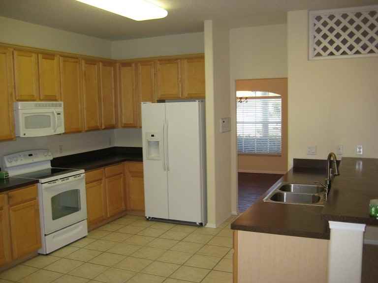 5606 Autumn Chase Cir - Photo 3 of 15