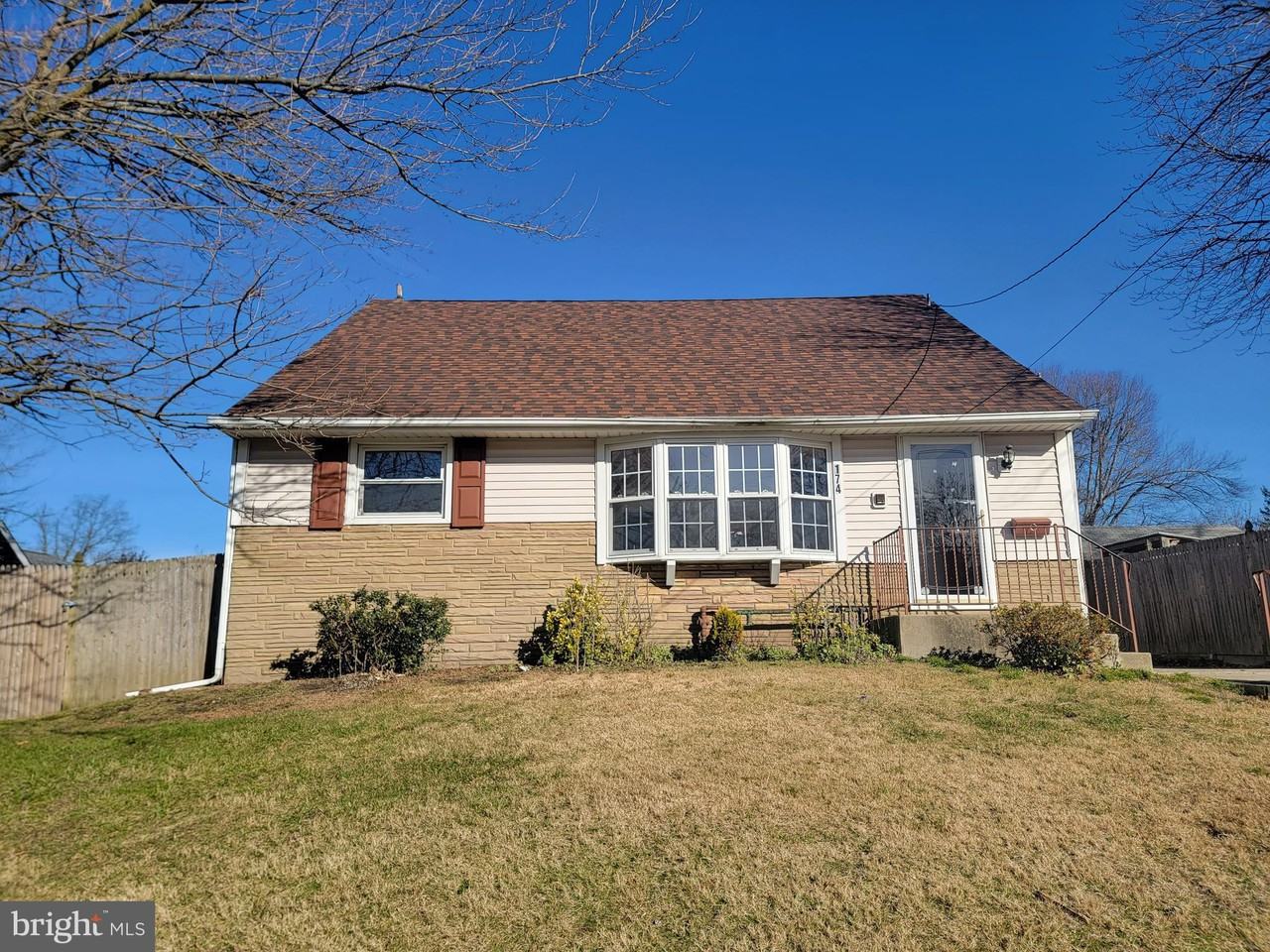 174 Devon Dr - Photo 3 of 37