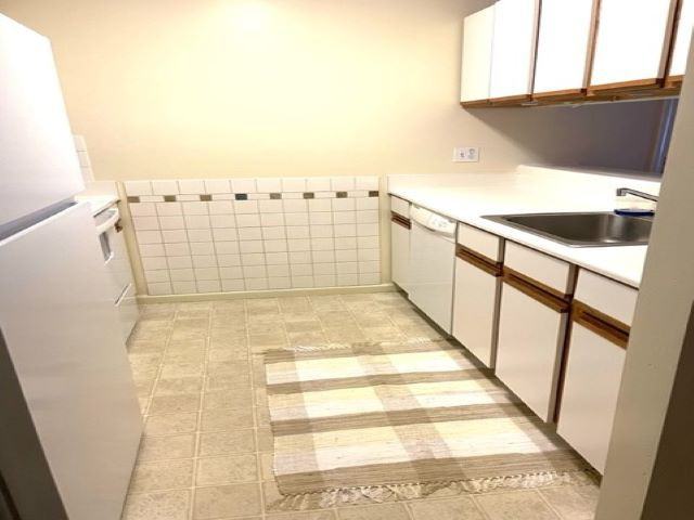 1101 University Commons Dr - Photo 3 of 15