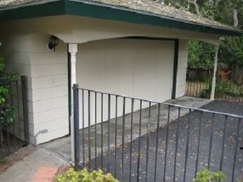 1072 Laurel Ln - Photo 3 of 15