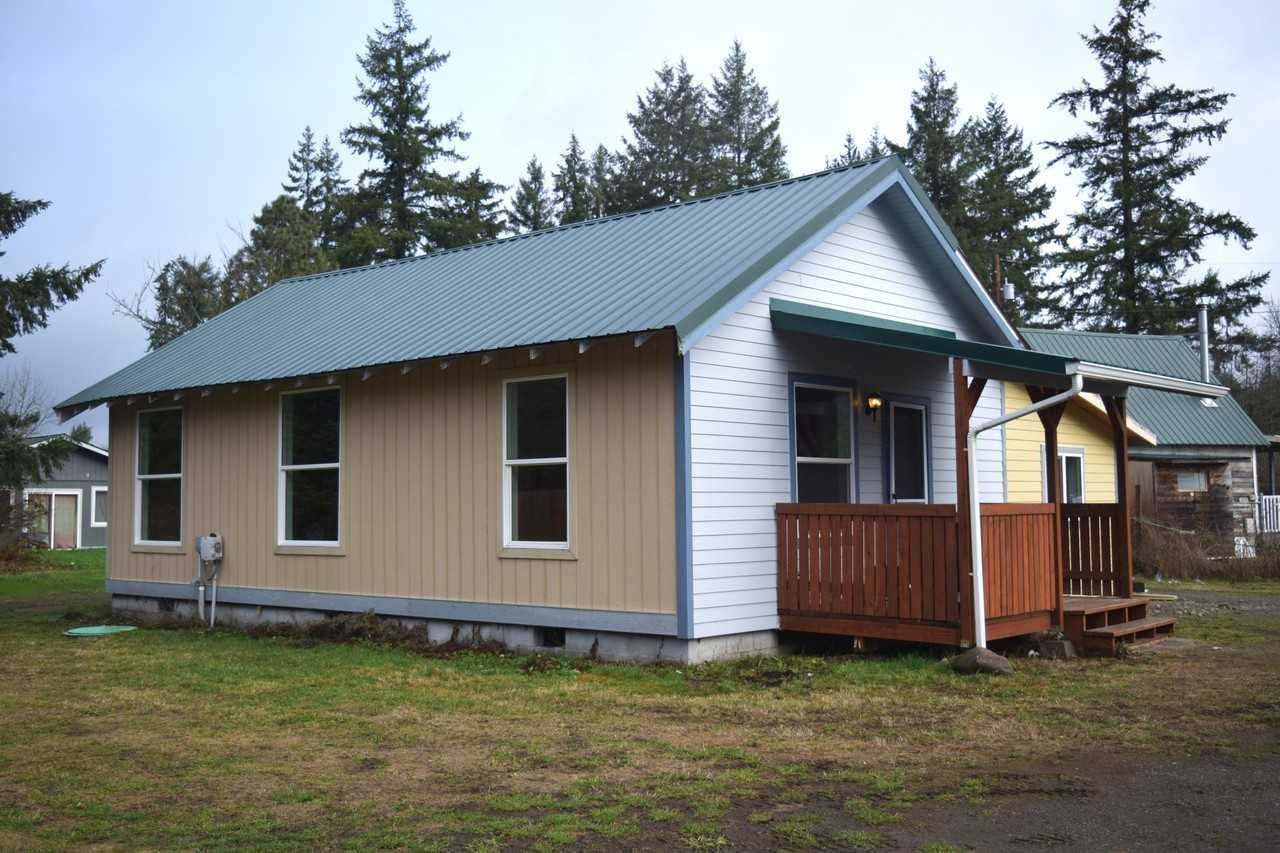 389 Greene St - Photo 2 of 12