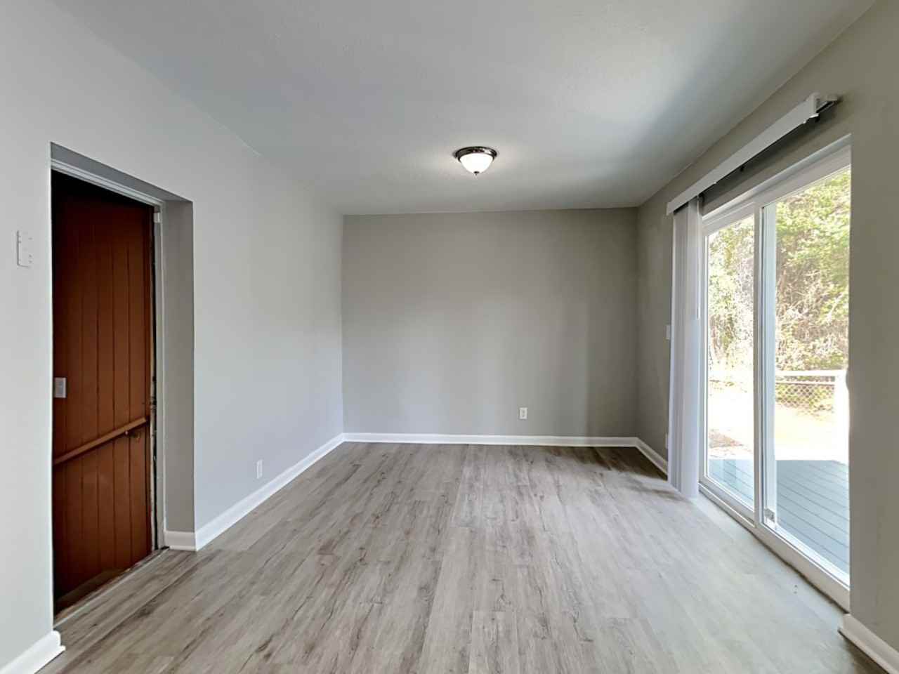 3439 Cesery Blvd - Photo 3 of 20