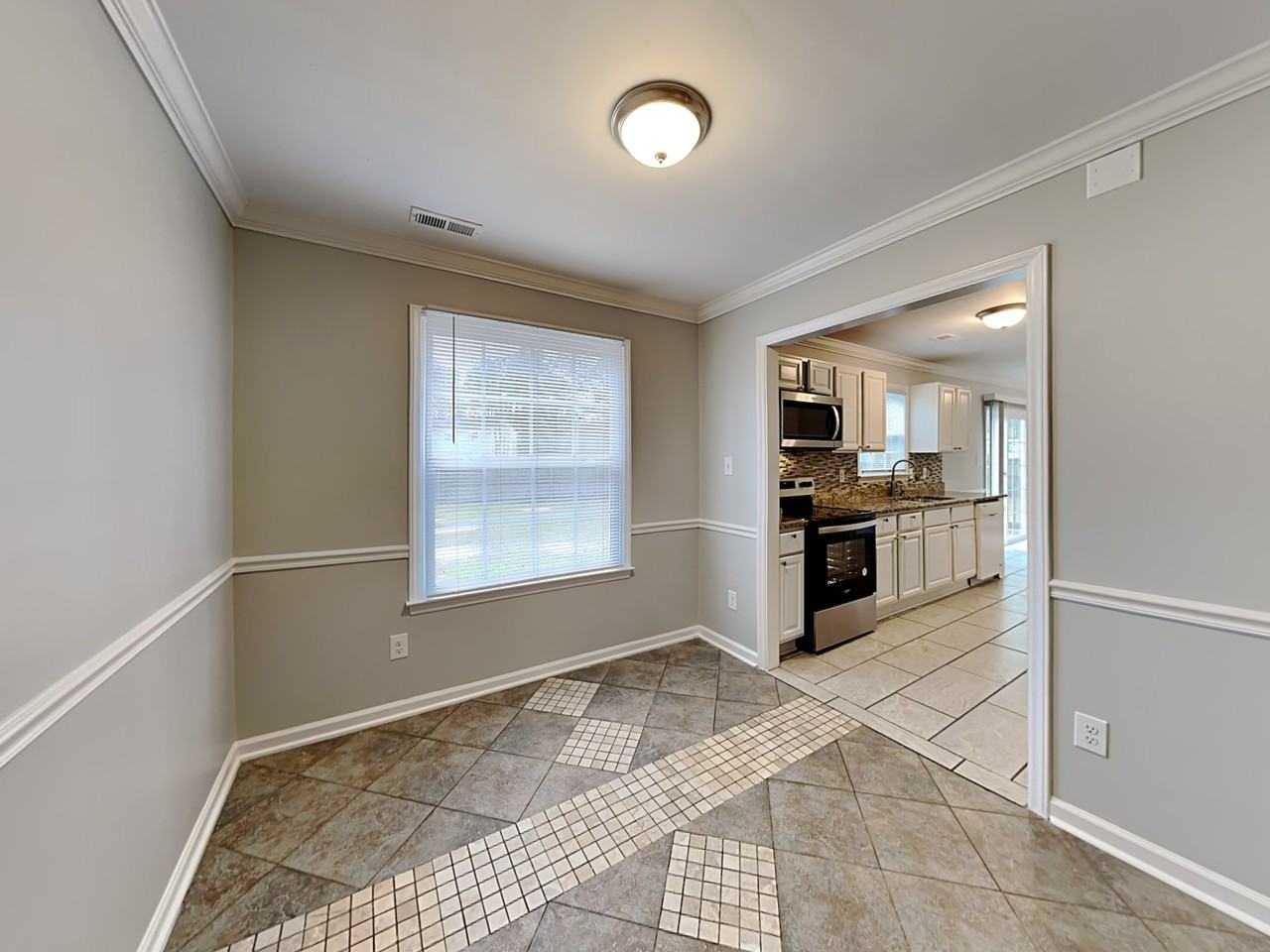 5004 Lightwood Ct - Photo 2 of 18