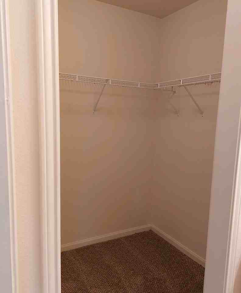 1426 Knoxville Hwy - Photo 5 of 9