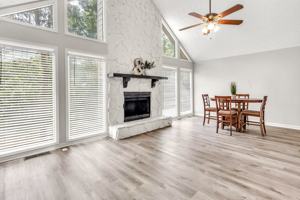 featured image of Honeysuckle Ln