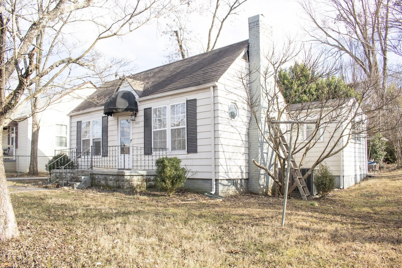 4032 Walker Blvd - Photo 2 of 28
