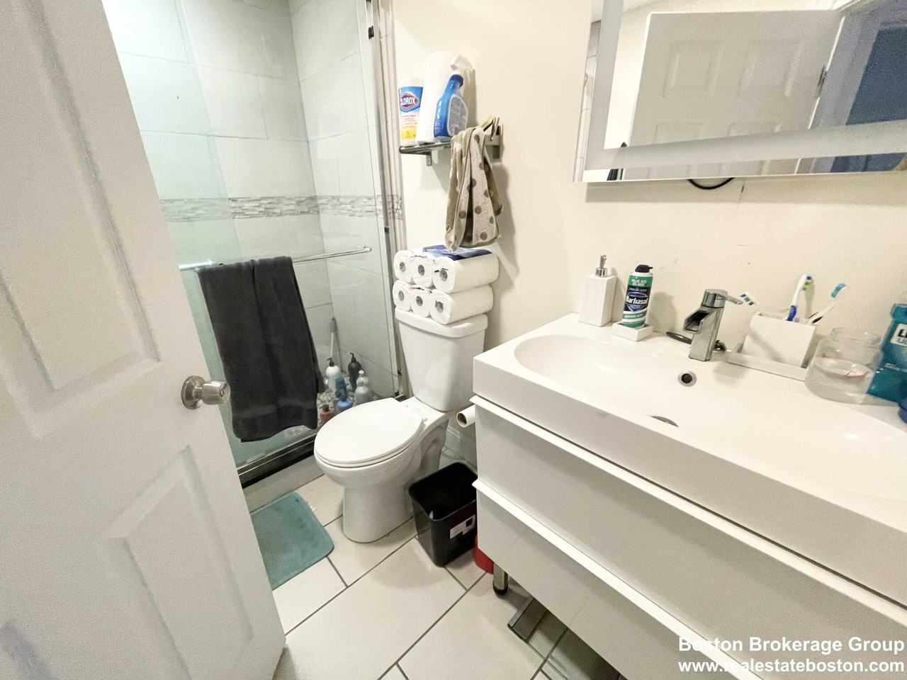 Dorchester St - Photo 5 of 18