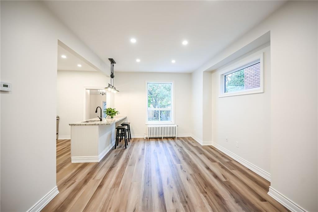 57 Balmoral - Main level - Photo 2 of 17