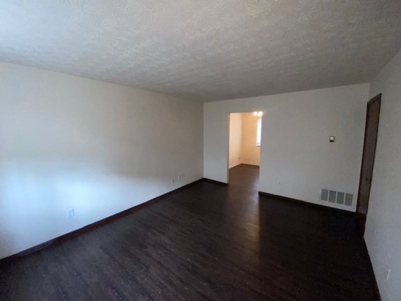 2739 Beulah Rd - Photo 3 of 17