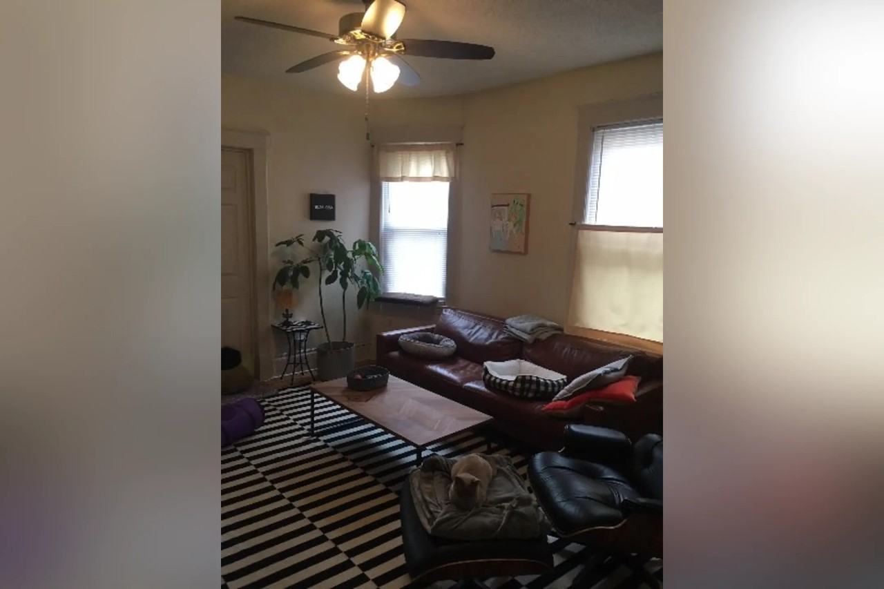 946 19th Ave Ne - Photo 3 of 7