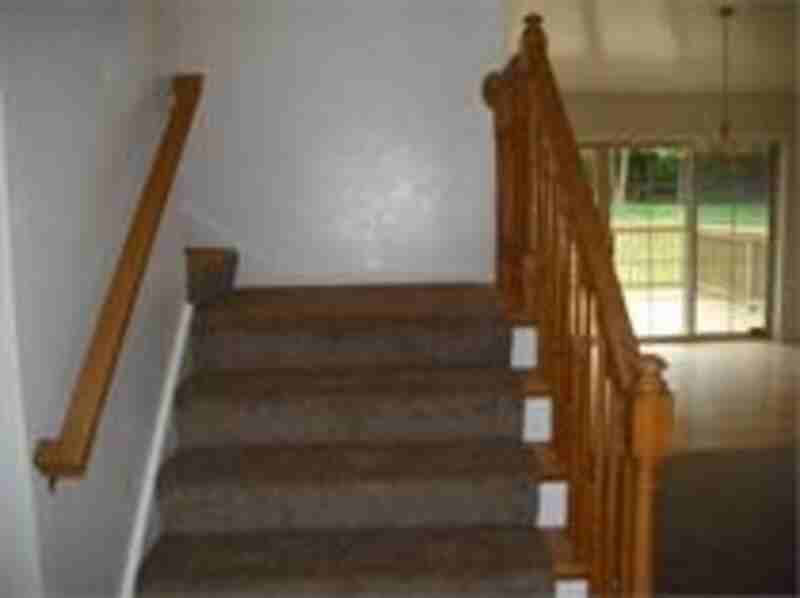 2652 Maple Hills Dr - Photo 2 of 4