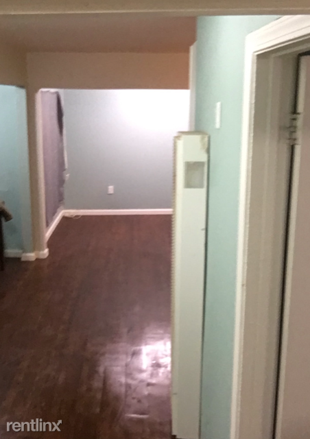 15726 L St - Photo 3 of 5