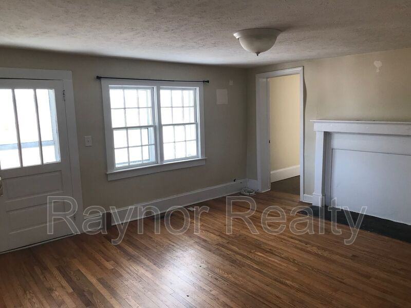 221 Kennedy Rd - Photo 2 of 7