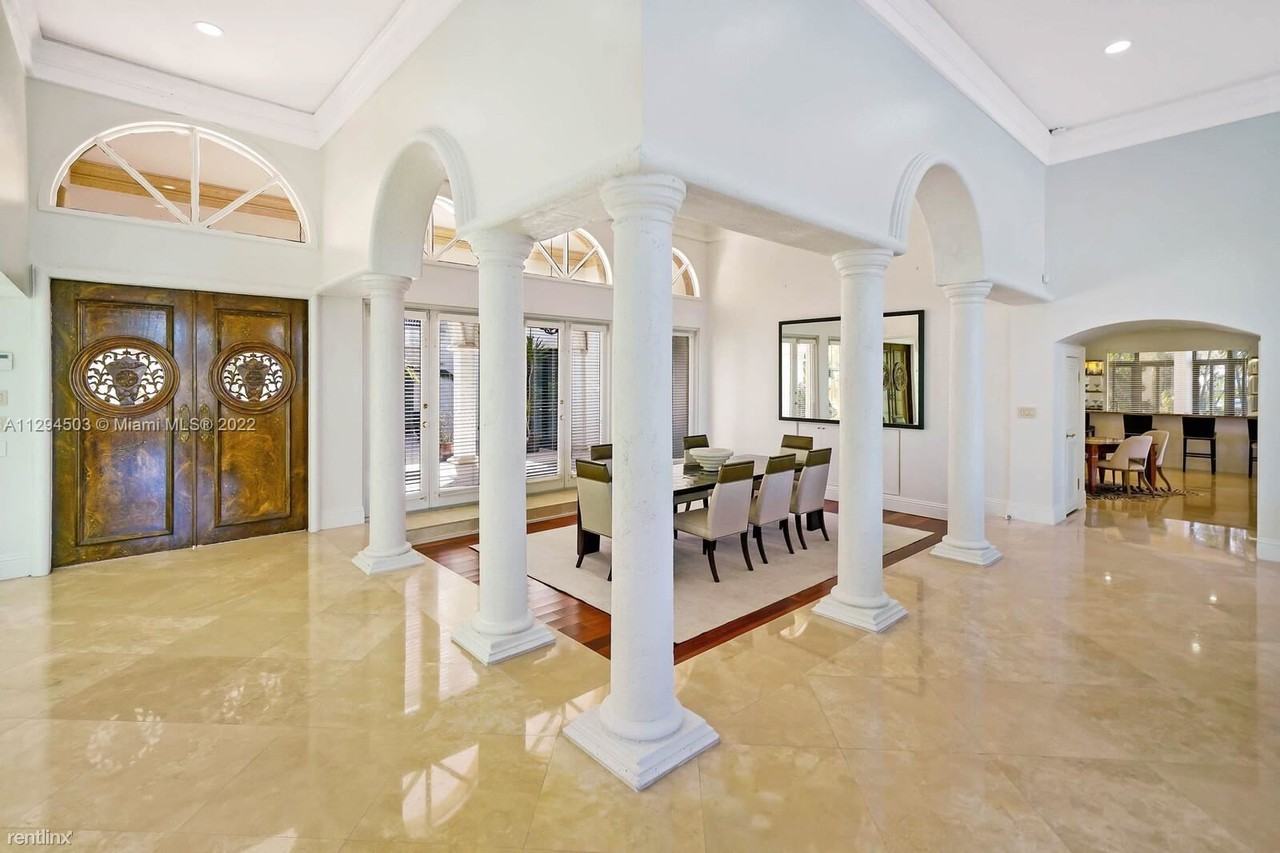 2300 Aqua Vista Blvd - Photo 2 of 25