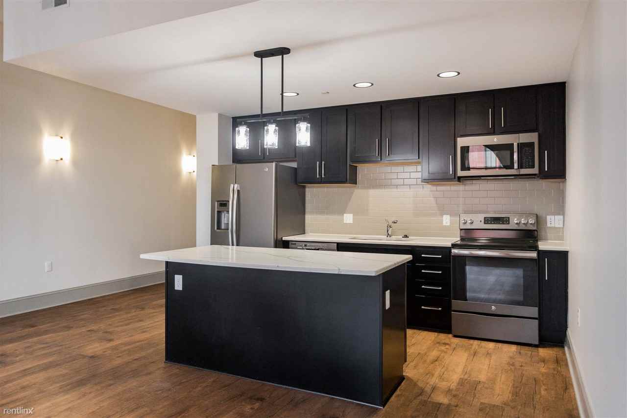 1400 Woodward Ave - Photo 3 of 10