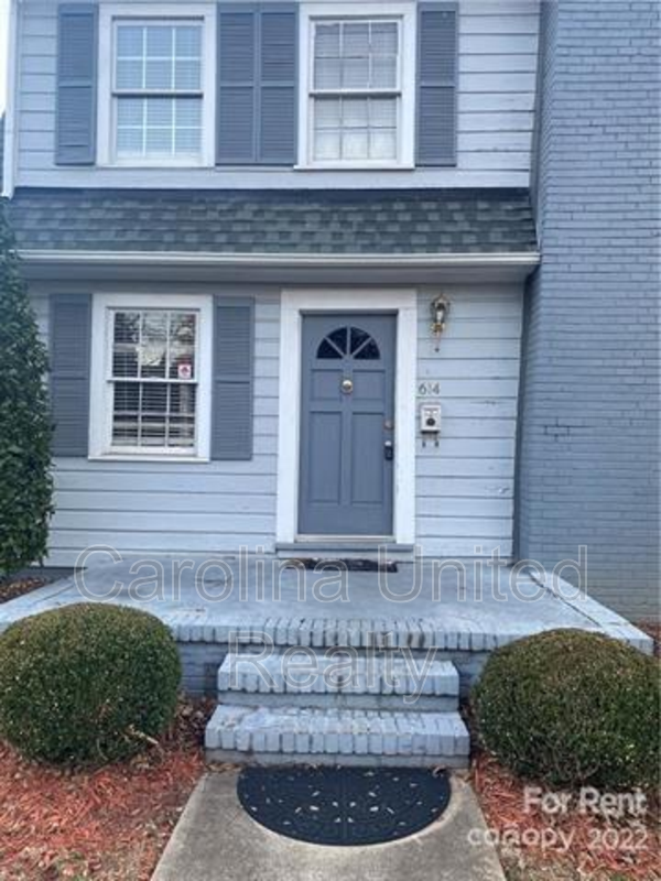 614 Woodruff Pl - Photo 2 of 22