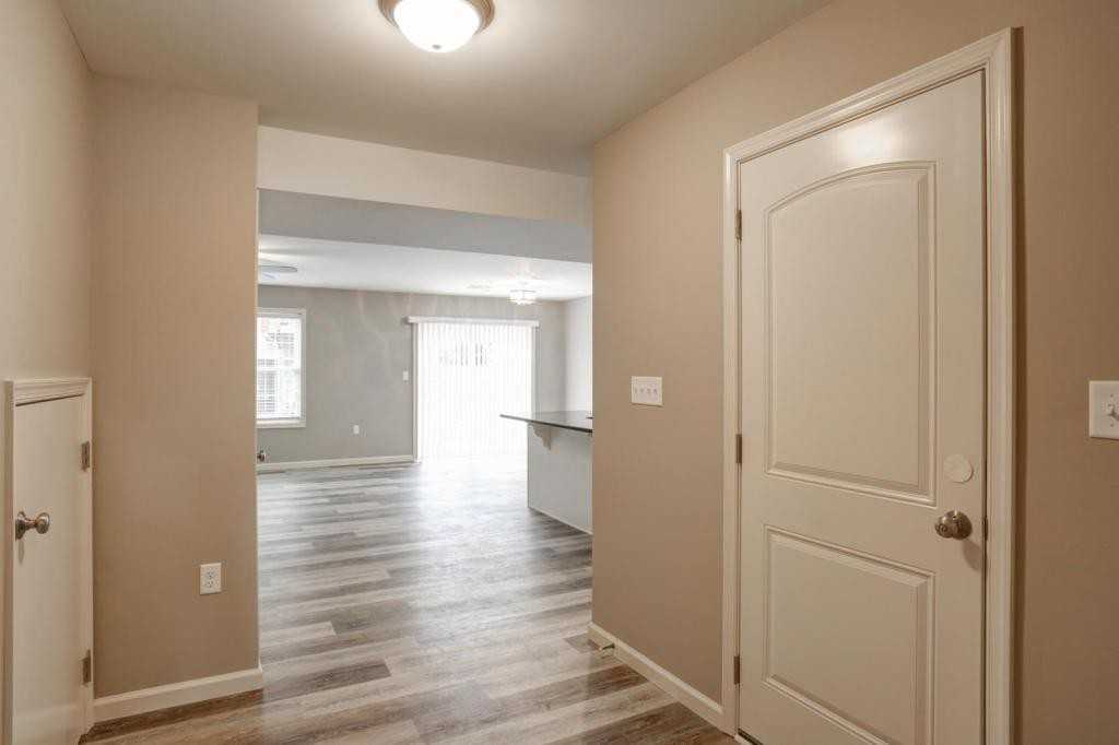 30 Brook Side Dr - Photo 5 of 23