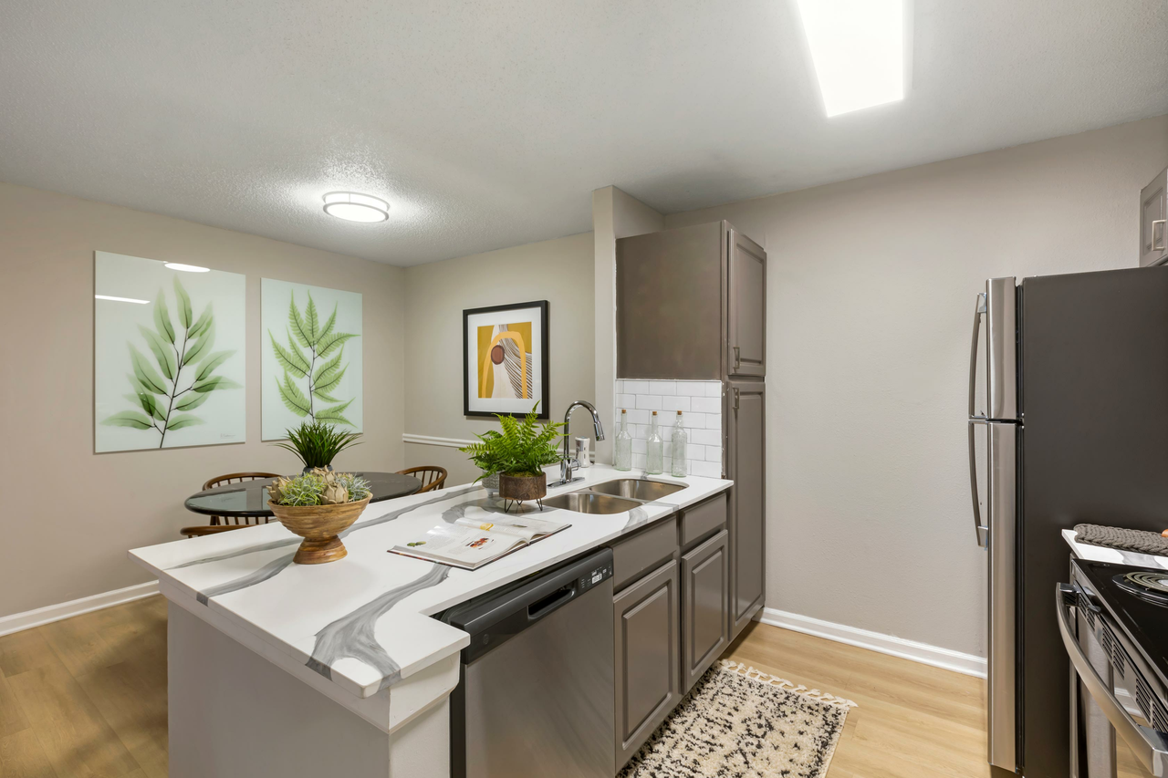 The Jaxon - Photo 3 of 31