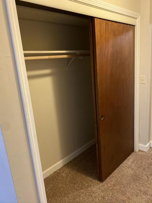 2007 W 1st St - Photo 2 of 9