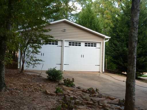 1484 S Thompson Rd - Photo 2 of 9