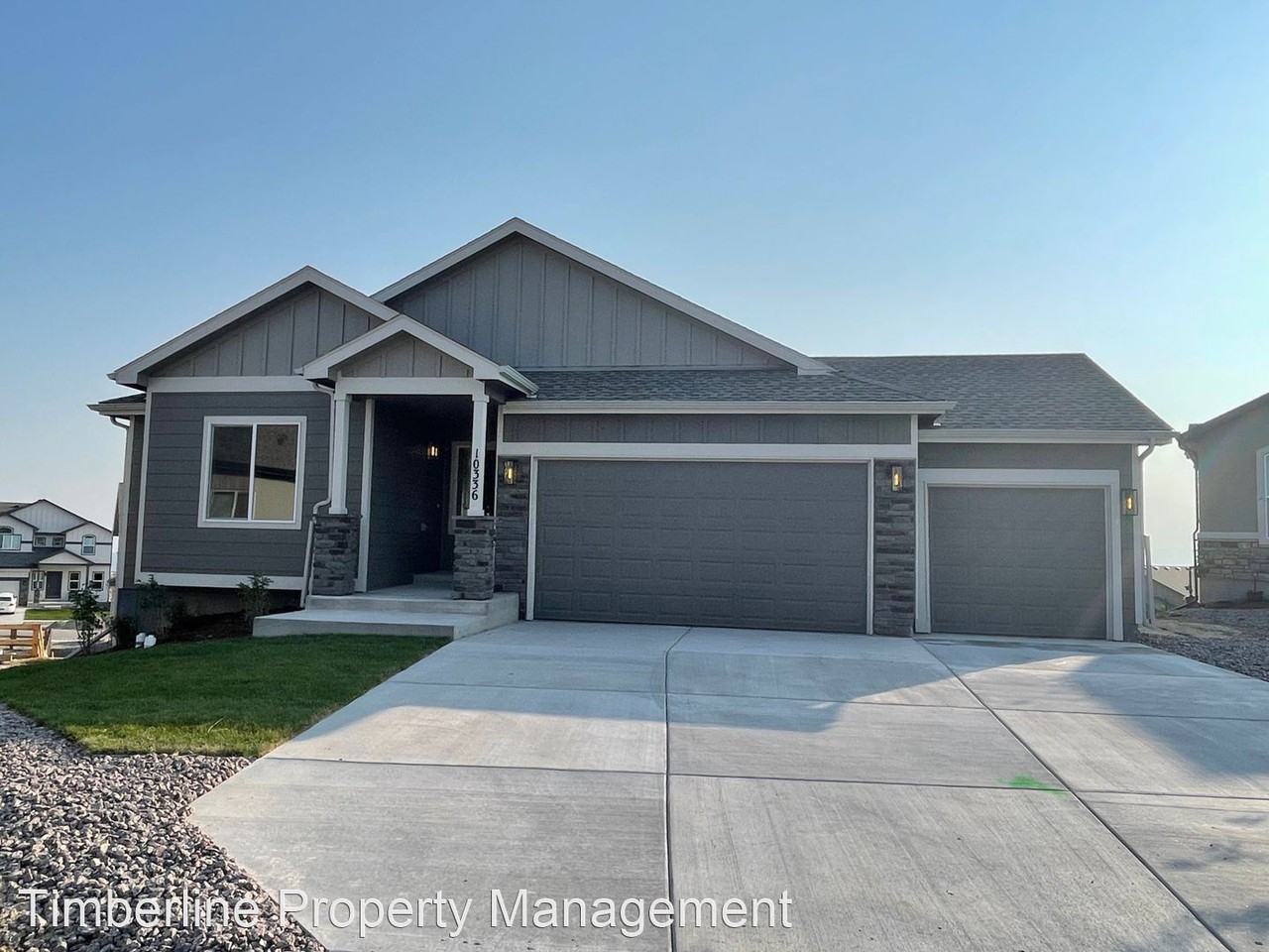 10336 Odin Dr - Photo 3 of 31