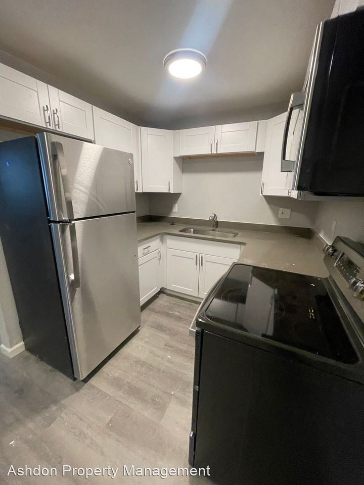 5532 S Grant St. - Photo 2 of 2