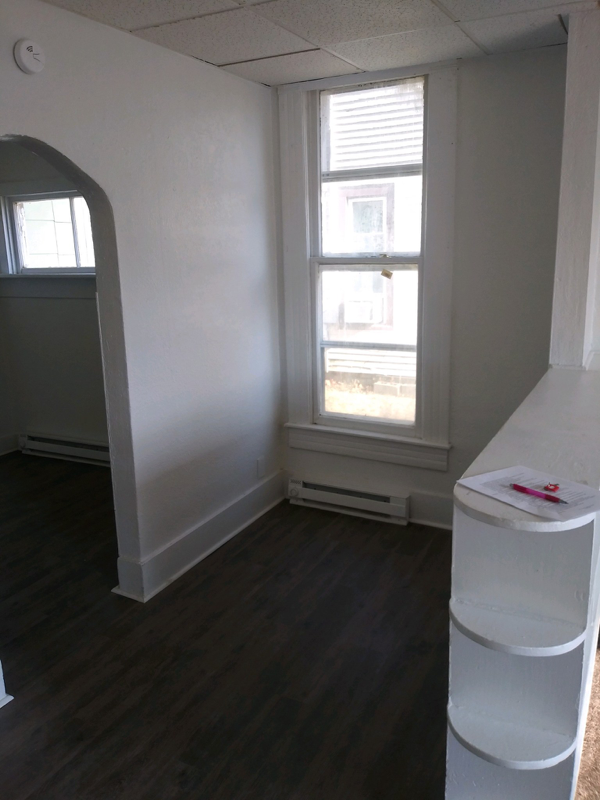 1024 W Marion Ave - Photo 6 of 6