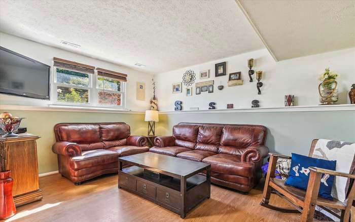 298 Ternwing Dr - Photo 2 of 27