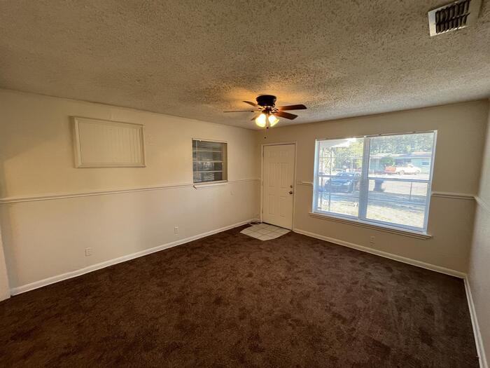 4849 Donnybrook Ave - Photo 3 of 17