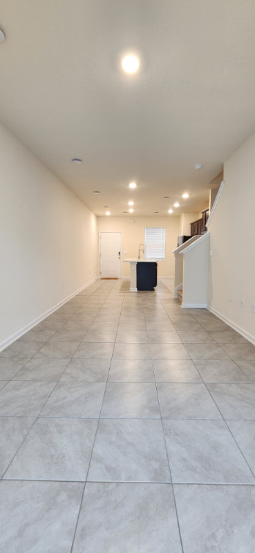 545 Running Woods St - Photo 3 of 32