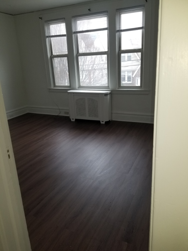 271 N 12th St #2 - Photo 4 of 4