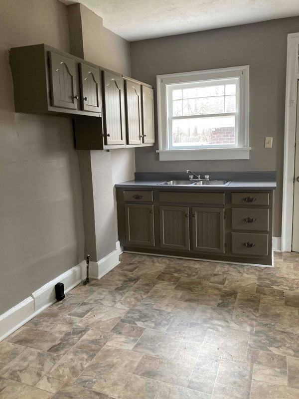 153 Western Ave - Photo 5 of 14