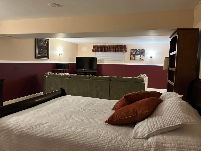 1475 Ambridge Rd - Photo 2 of 8