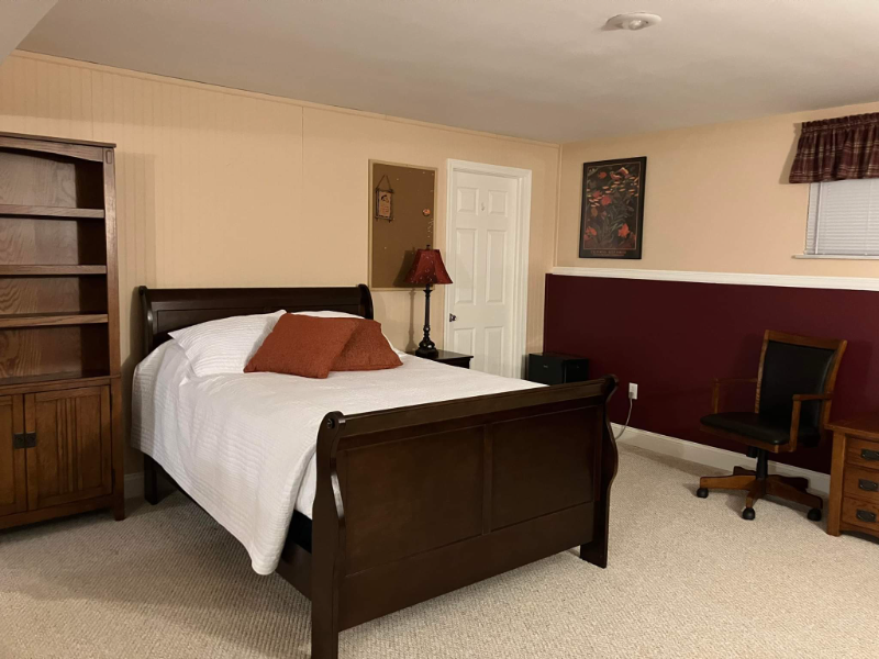 1475 Ambridge Rd - Photo 3 of 8