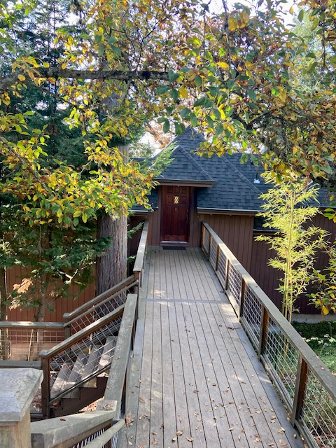 2900 Capital Dr - Photo 2 of 34