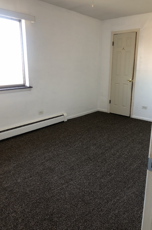 3913 W 124th Pl - Photo 2 of 8