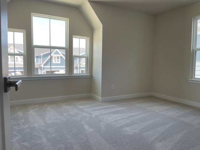 760 Hazel Way - Photo 6 of 21