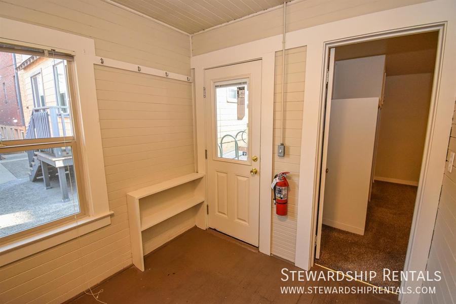 1841 Kincaid St #28 - Photo 5 of 8